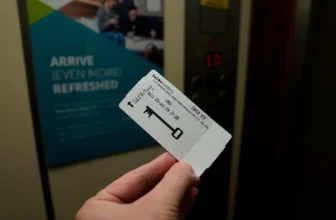 Der Kabinenschlüssel für die Rotterdam-Hull-Fähre.