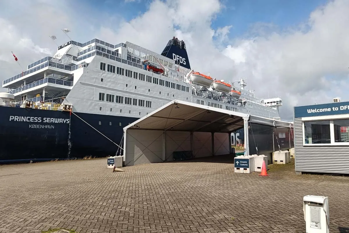 Die Princess Seaways von DFDS am Kai