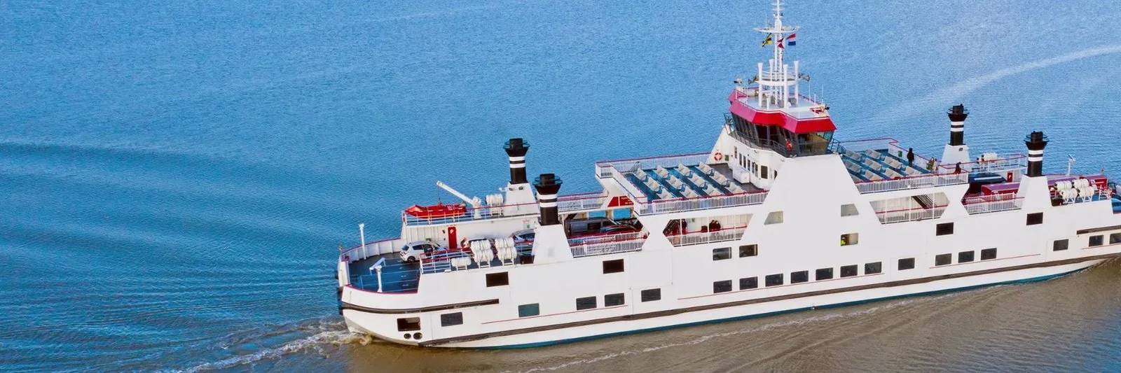 Die Fähre von Wagenborg unterwegs nach Ameland